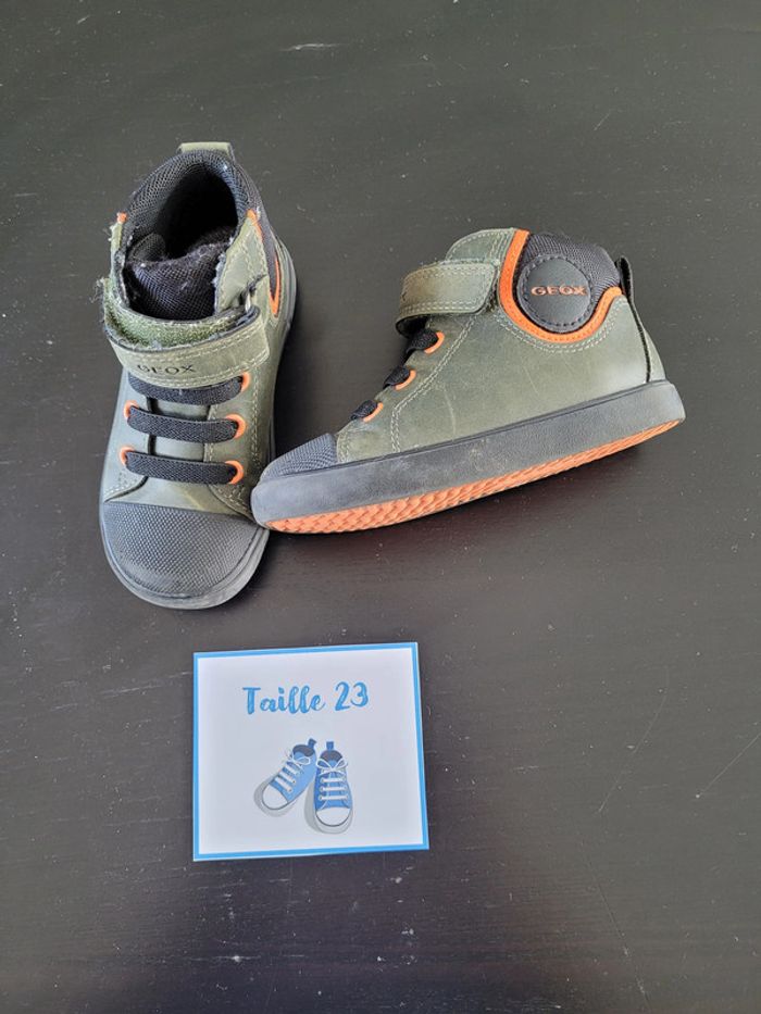 Chaussures montantes Taille 23 - photo numéro 3