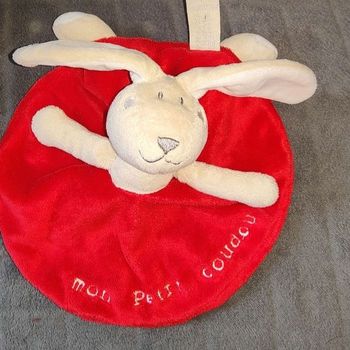 Lapin tape à l'oeil mon Petit doudou