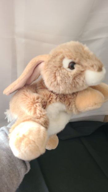 Peluche marionnette Lapin The Puppet Compagny blanc beige