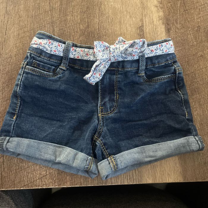 Short okaidi