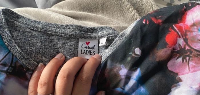 T-shirt femme - photo numéro 3