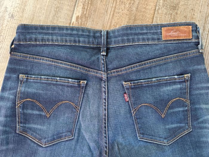 Jeans Levi's femme demi curve  classic t.31 - photo numéro 9