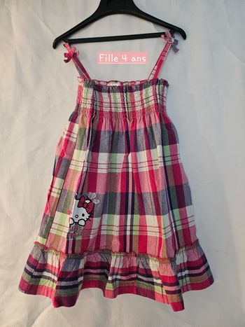 Robe 4 ans