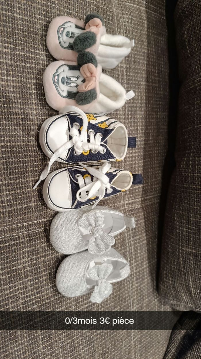 Lot de chaussures et chausson - photo numéro 4