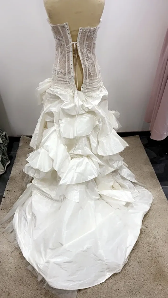 Robe de mariée de marque française - photo numéro 5