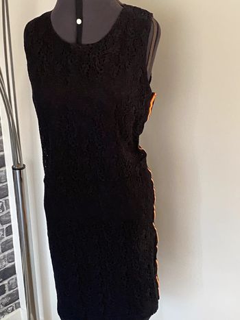 Robe droite sans manches