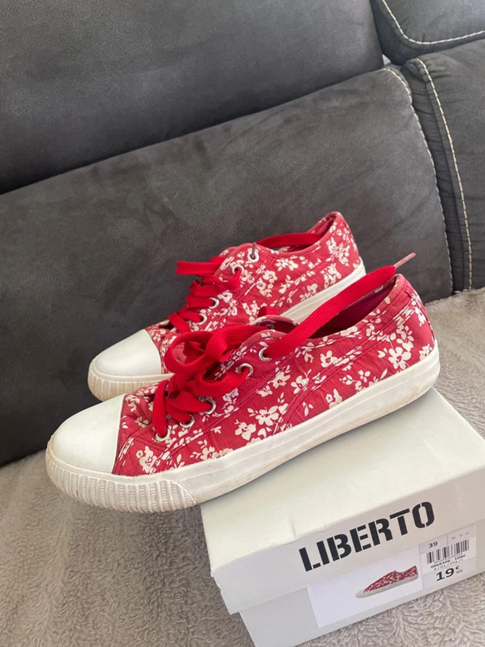 Chaussures tennis en toile rouge T39 Liberto - photo numéro 4