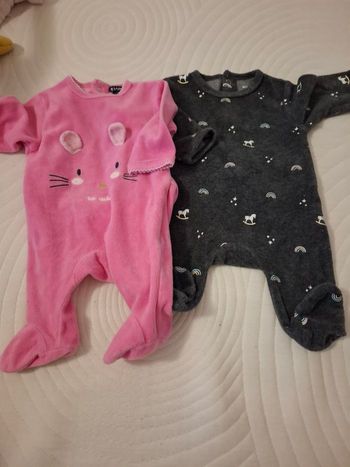 2 pyjama fille 1mois
