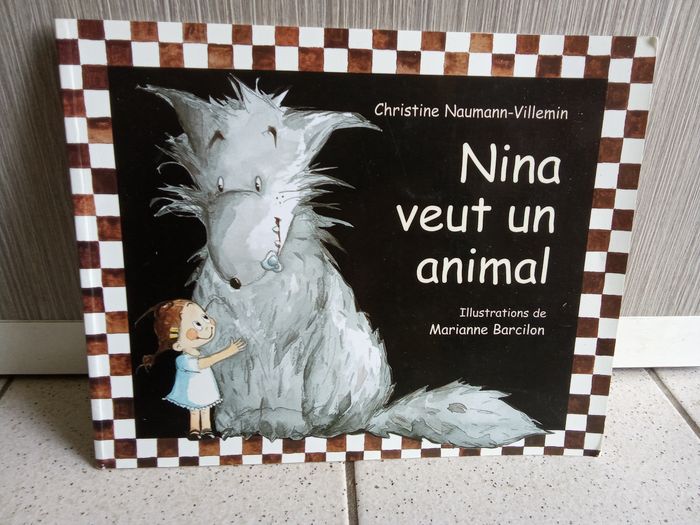 Livre roman histoire du soir,  Nina  veut un animal, école des loisirs