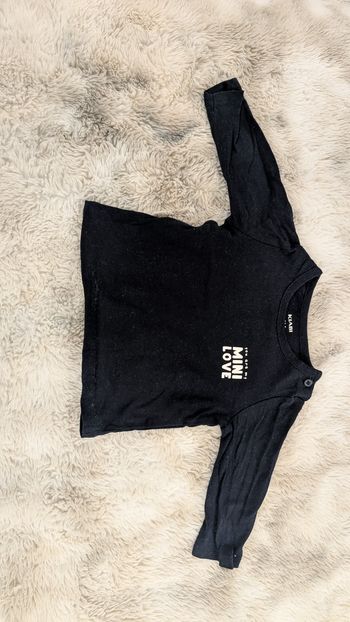 T-shirt manches longues Kiabi taille 3 mois