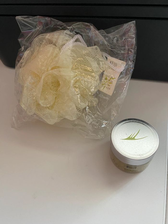 Lot fleurs de bain et sels de bain