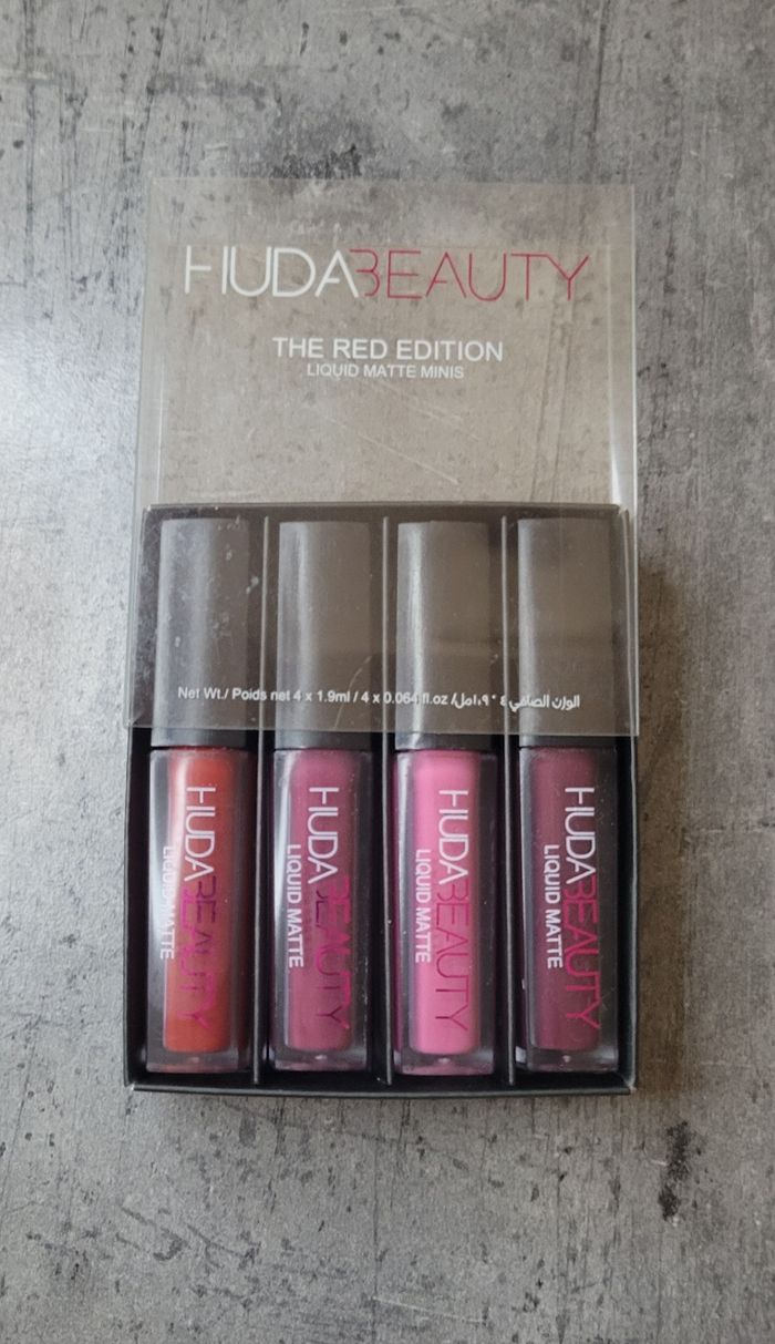 Gloss x4 - Huda Beauty