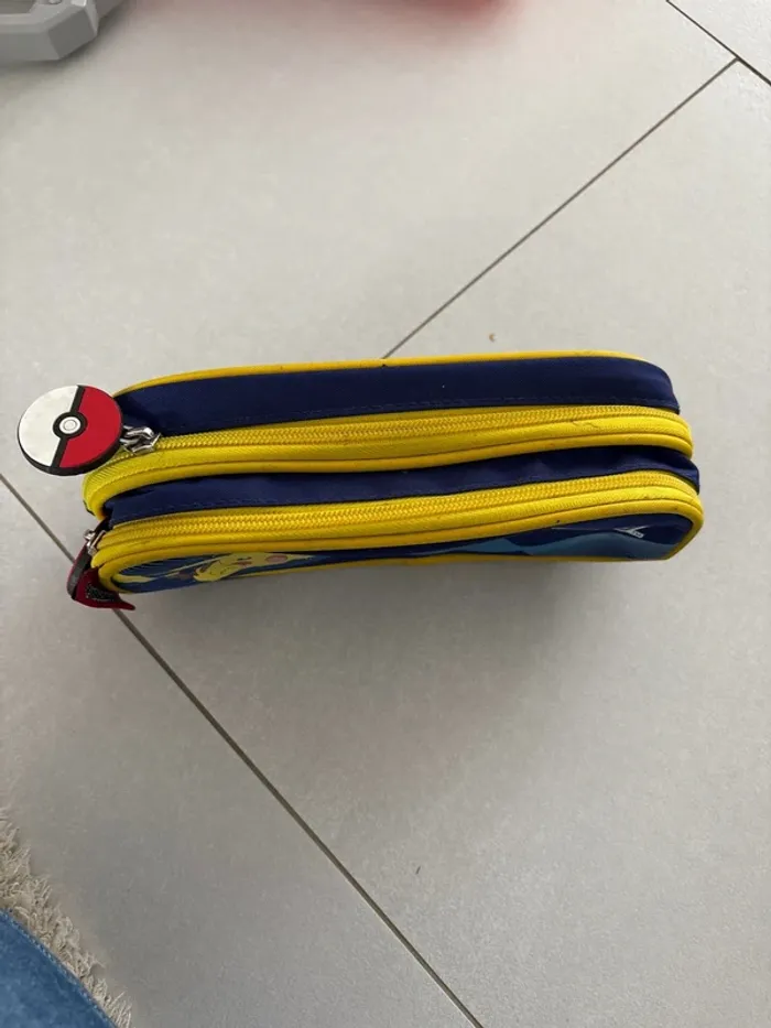 Trousse Pokémon - photo numéro 2
