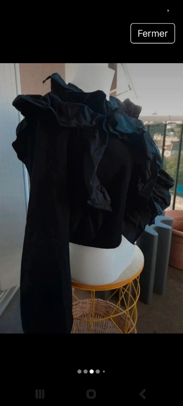 Sweat a volants à manches longues de chez bershka - photo numéro 5