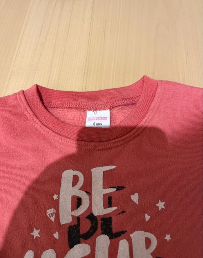 Pull fille - photo numéro 2