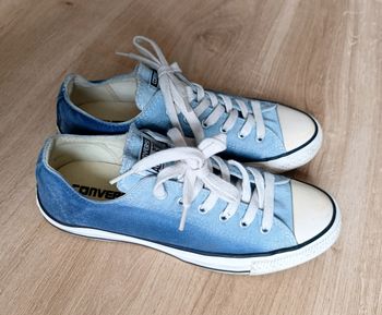 Converse bleues jean