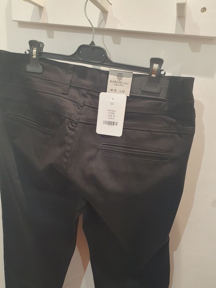 Pantalon Chino stretch noir Taille 42 - photo numéro 4