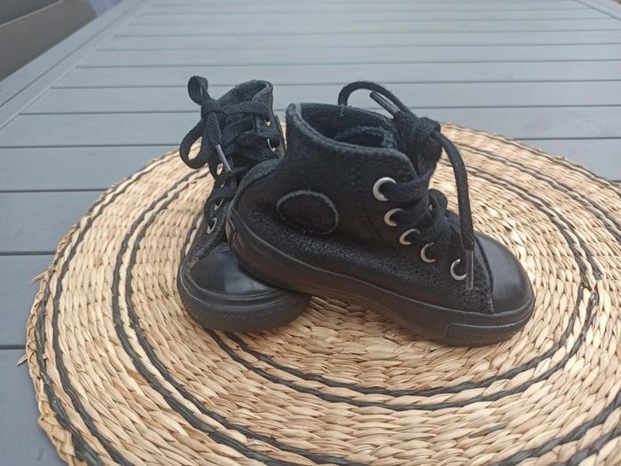 Converse T21