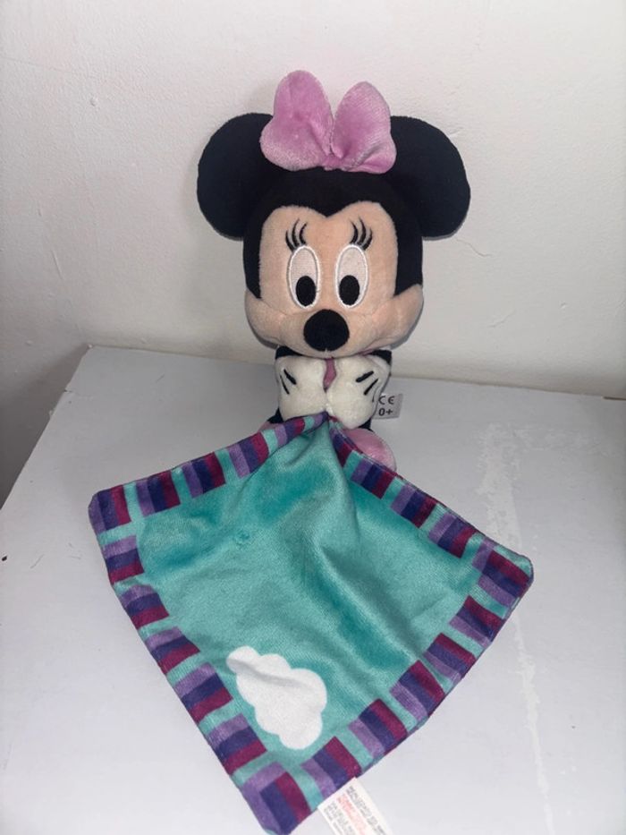 Petite peluche Minnie