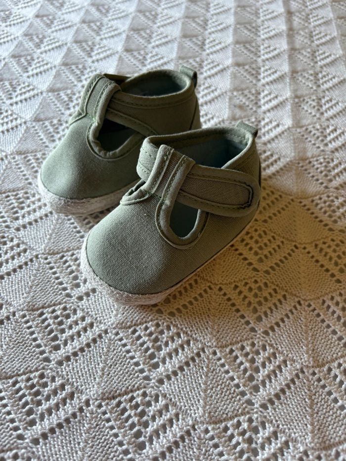 Chaussures bébé 18