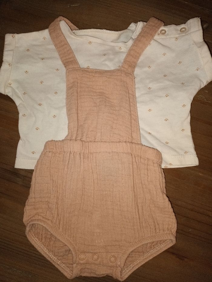 Ensemble fille kiabi 1 mois