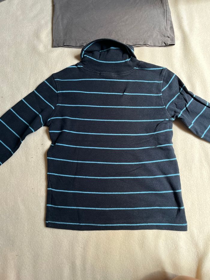 2 pulls fins 4 ans - photo numéro 8