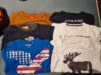 Lot garçons 6 hauts manches longues 5/6 ans
