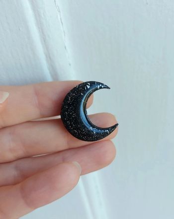 Pins Lune noire