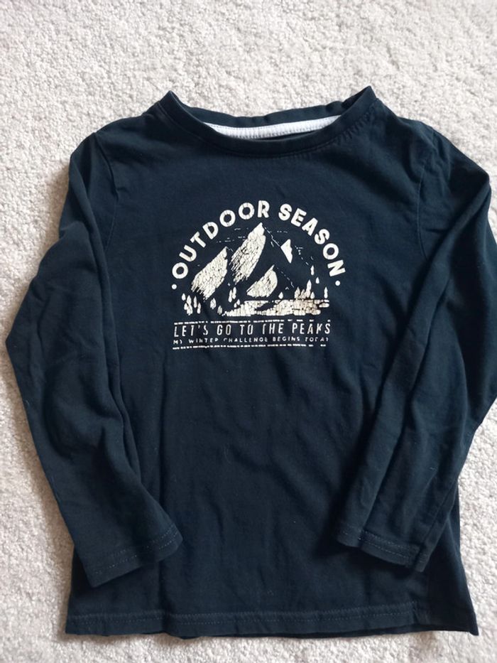 Lot de 2 t shirts manches longues 5 ans - photo numéro 5