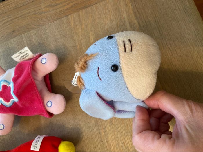 Lot de 13 petites peluches et une girafe Sophie - photo numéro 13