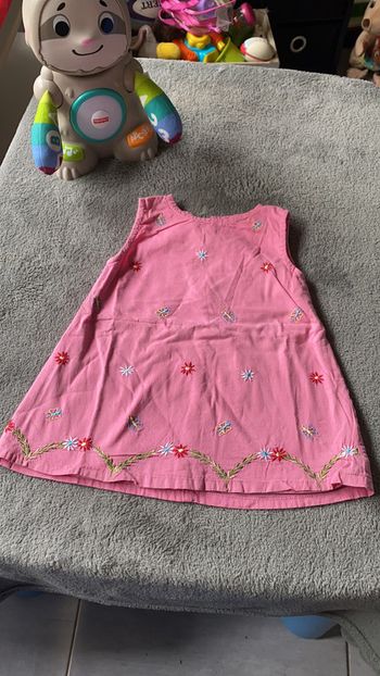 Robe sans manches Tissaia