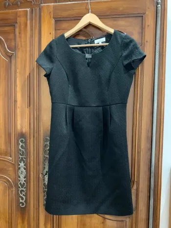 Superbe robe noire RIU 36 S