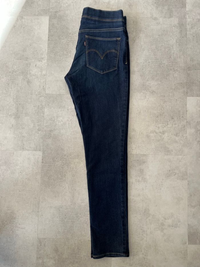 Jean Levi’s Femme – W29 - photo numéro 2