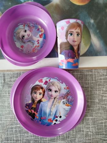 Ensemble de vaisselle reine des neiges 