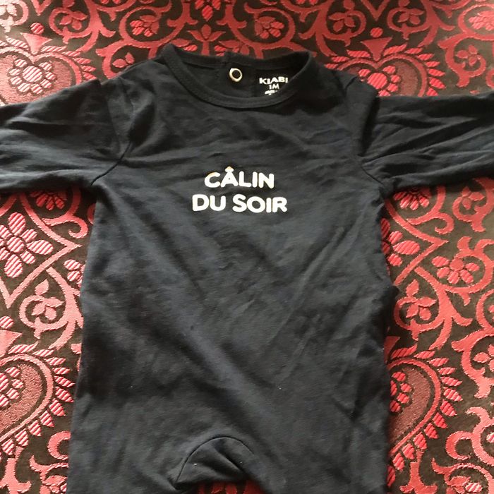 Jolie pyjamas pour bébé