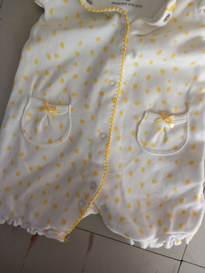 Combinaison 3 mois - photo numéro 3