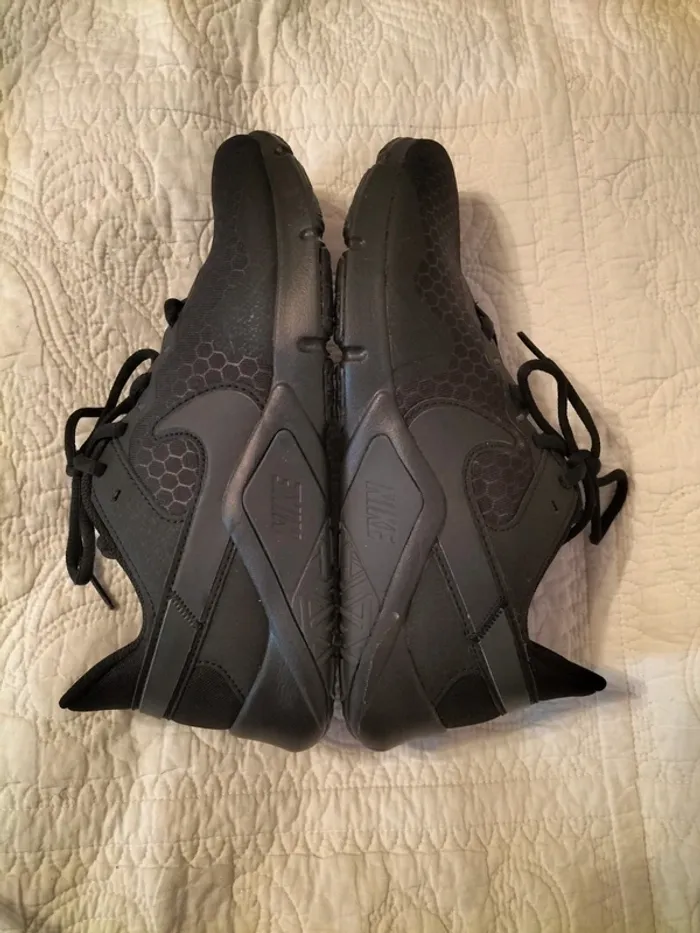 Nike legend essential 2 - 40 - noir - photo numéro 4