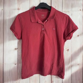 🌸 Polo scarlet smile Levi's- Taille 40 🌸