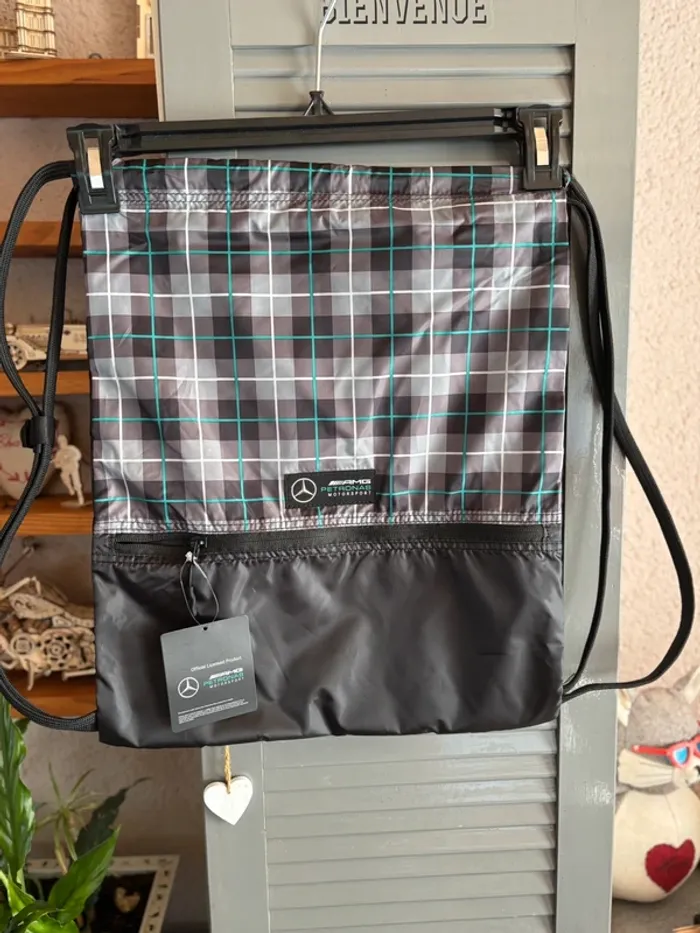 sac Mercedes AMG Petronas F1