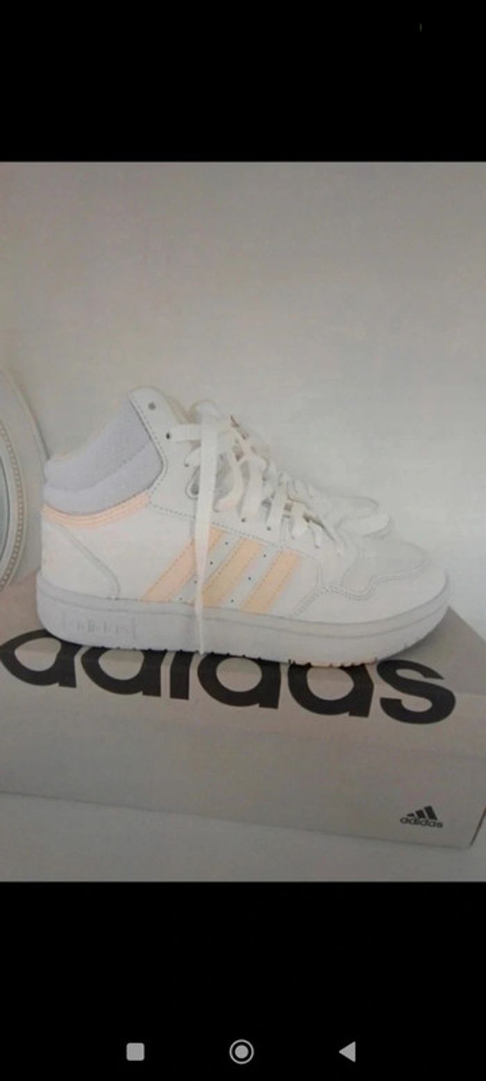 Baskets adidas neuves 39 1/3