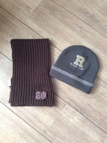 Écharpe et bonnet
