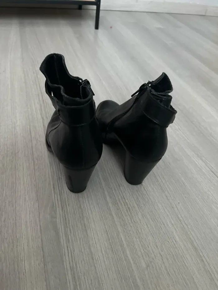 Bottines - photo numéro 2