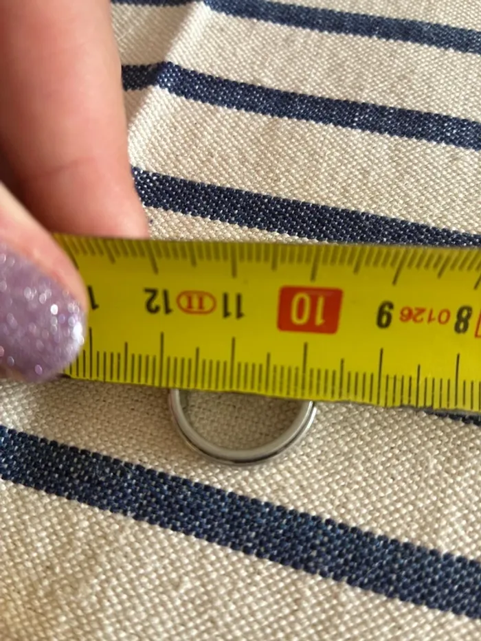 Bague fantaisie avec étoiles - photo numéro 3
