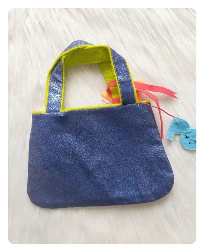 Petit sac à main fille paillettes et feutrine - photo numéro 2