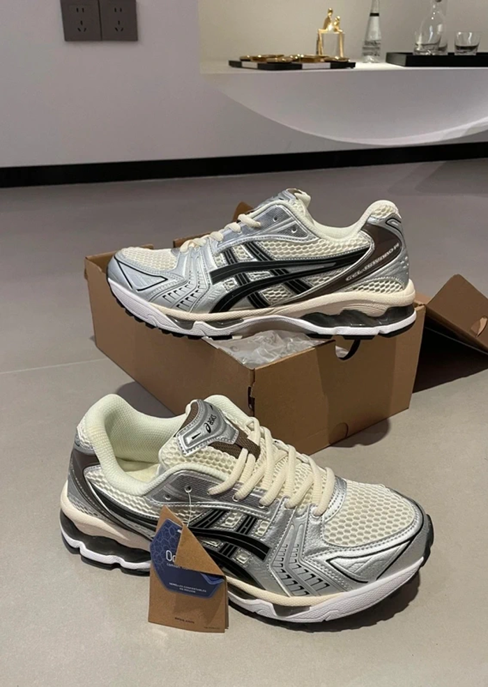 Asics Gel-Kayano 14 Blanc Argent Noir 40