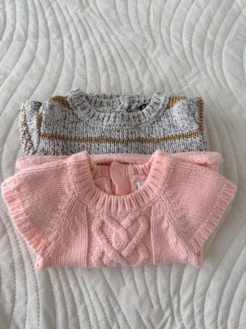 👚👶 Lot 2 pulls hiver -bébé fille 1 mois  -52,54cm- kitchoun, Kiabi - très bon état