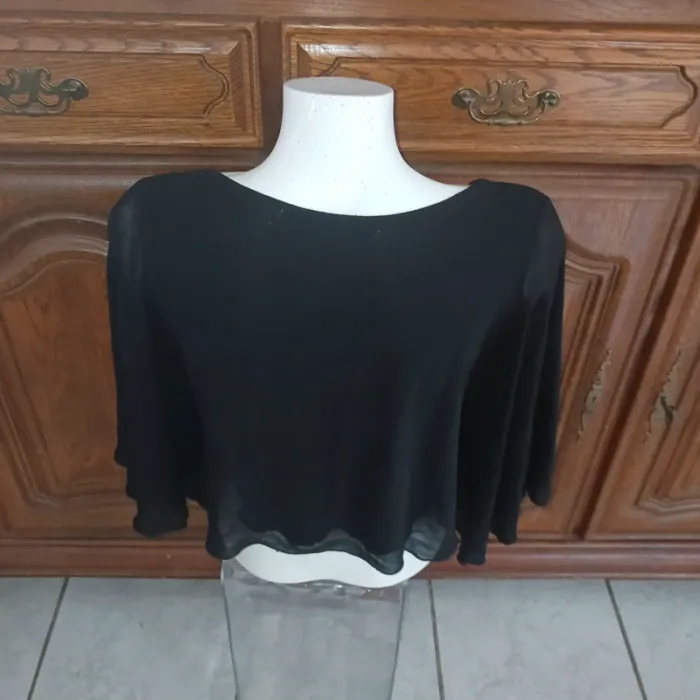 Tee-shirt noir manche chauve-souris taille 44 - photo numéro 4