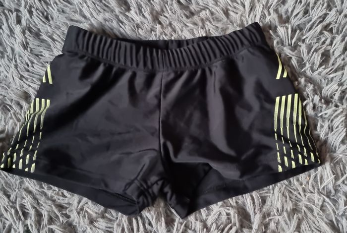 Short de bain noir 5-6ans