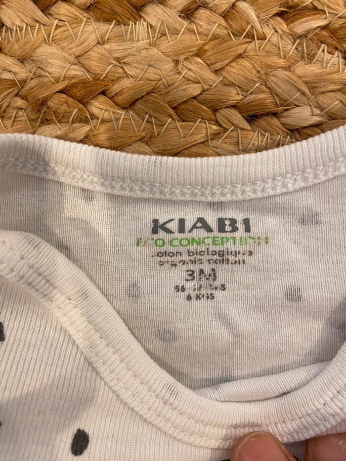 Bodies bébé 3 mois - photo numéro 2