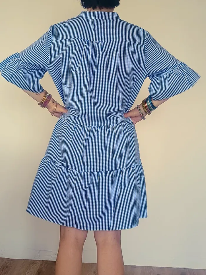 Robe à carreaux bleus et blancs – Actuelle – Taille 42/44 - photo numéro 2